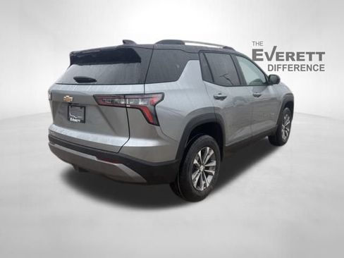 New 2026 Chevrolet Equinox LT w/ Convenience Package II FWD image 16