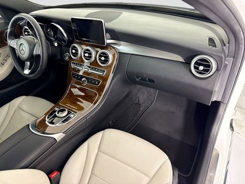Used 2018 Mercedes-Benz C 300 Sedan image 17