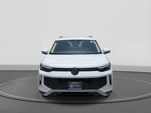 Used 2025 Volkswagen Tiguan S AWD/4WD image 2