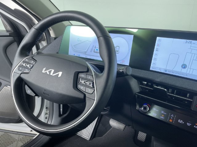 Used 2024 Kia EV6 Wind AWD/4WD image 30