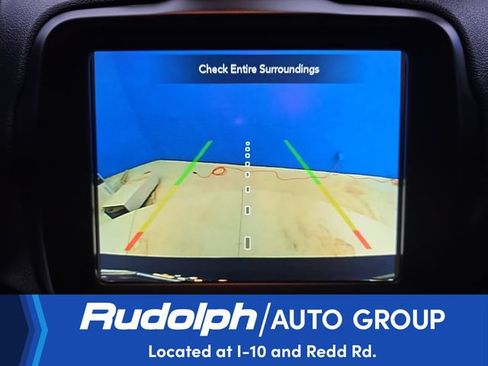 Used 2023 Jeep Renegade Latitude AWD/4WD image 21