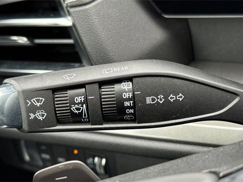 Used 2024 Chevrolet Traverse LT w/ LPO, Floor Liner Package image 39