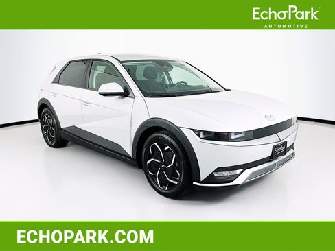 Used 2024 Hyundai Ioniq 5 SE RWD image 1