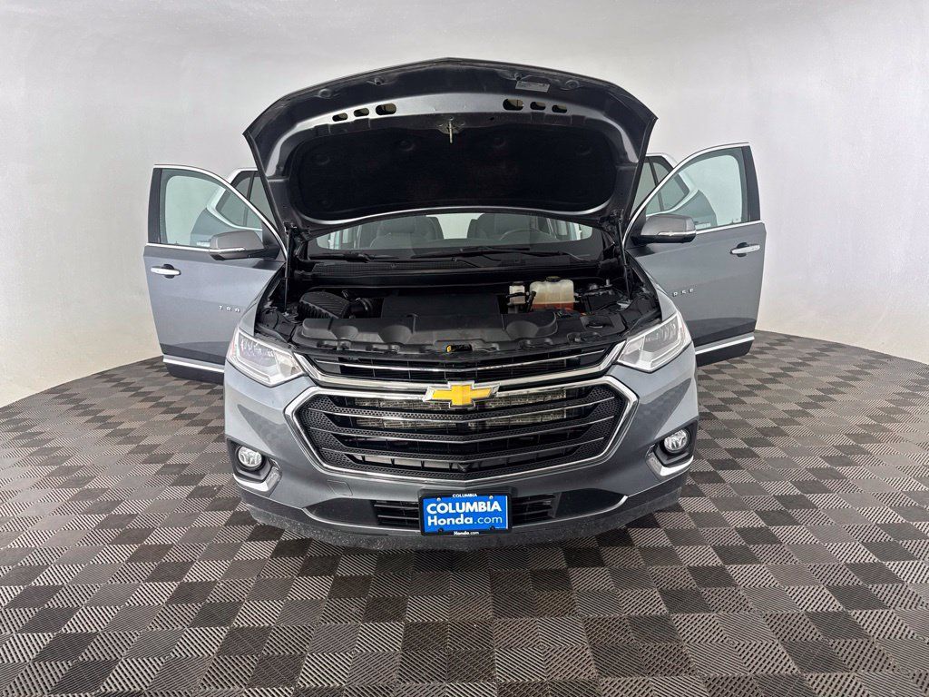 Used 2021 Chevrolet Traverse Premier AWD/4WD image 12