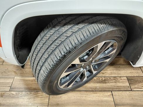 Used 2022 Jeep Grand Cherokee L Overland w/ Luxury Tech Group IV image 45