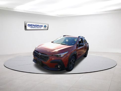 Certified 2025 Subaru Crosstrek 2.0i Premium image 3