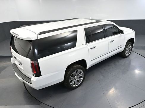 Used 2015 GMC Yukon XL SLT image 65