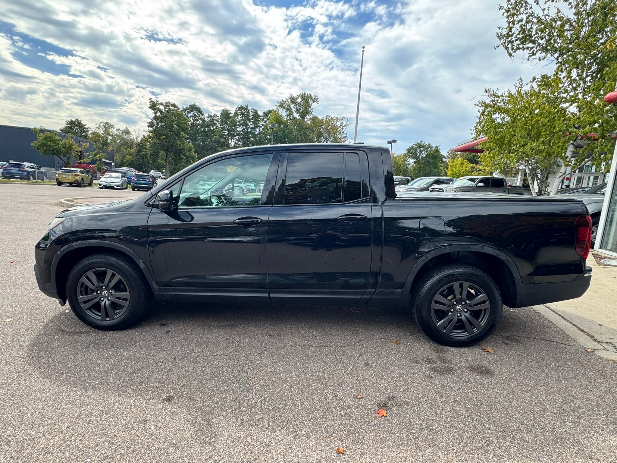 Used 2017 Honda Ridgeline Sport image 4