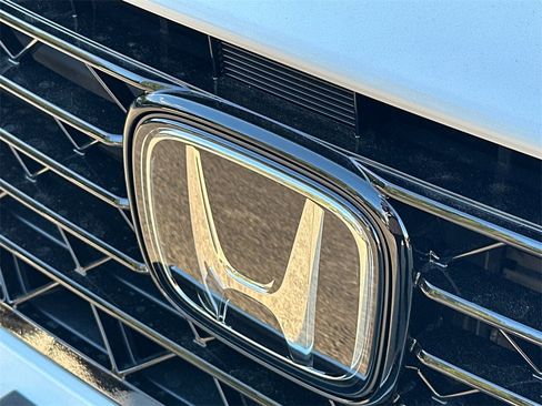 New 2025 Honda Accord SE image 11