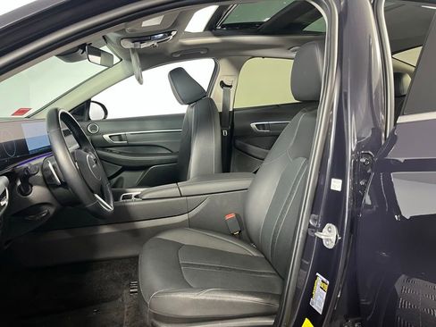 Used 2025 Hyundai Sonata Limited image 22