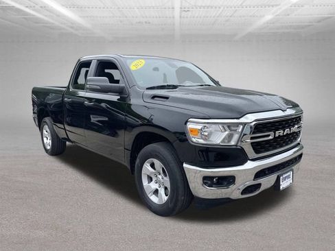 Used 2023 RAM 1500 Big Horn AWD/4WD image 4