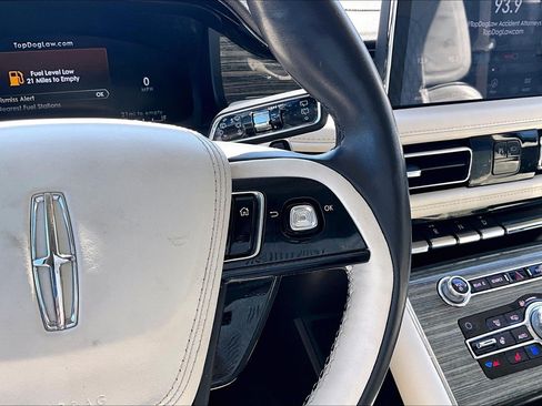 Used 2020 Lincoln Aviator Black Label w/ Dynamic Handling Package AWD/4WD image 18
