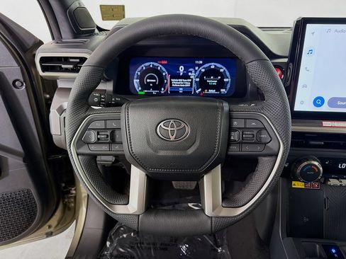 New 2026 Toyota Tacoma TRD Off-Road AWD/4WD image 12