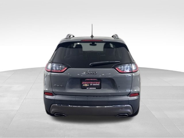 Used 2019 Jeep Cherokee Limited w/ Luxury Group AWD/4WD image 8