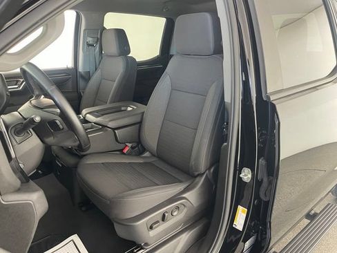 Used 2023 Chevrolet Silverado 1500 LT AWD/4WD image 33