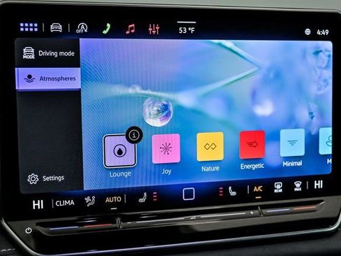 New 2026 Volkswagen Tiguan SE AWD/4WD image 18