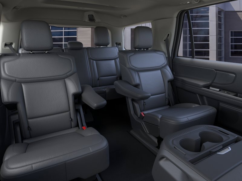 Used 2026 Ford Expedition Active AWD/4WD image 12
