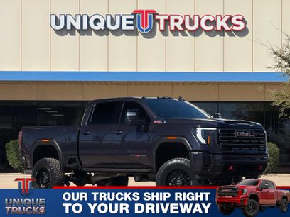 Used 2025 GMC Sierra 2500 AT4 w/ AT4 Premium Plus Package