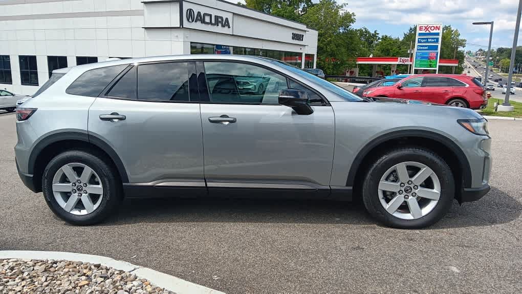 Used 2024 Honda Prologue EX image 6