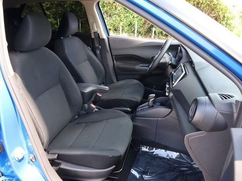 Used 2024 Nissan Kicks S FWD image 25