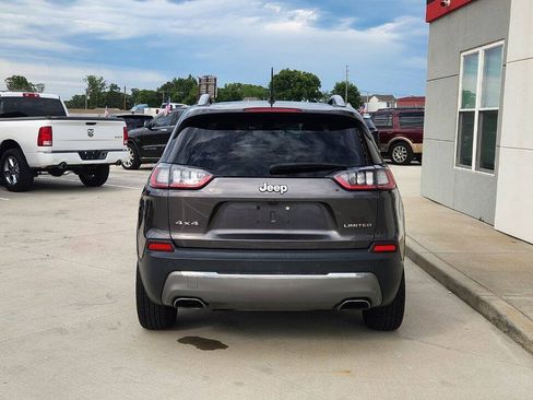 Used 2019 Jeep Cherokee Limited AWD/4WD image 5