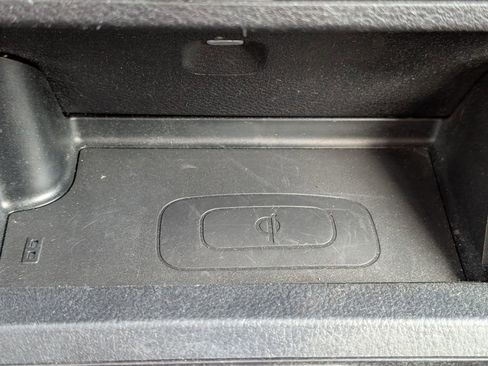 Used 2019 Toyota Tacoma TRD Sport image 17