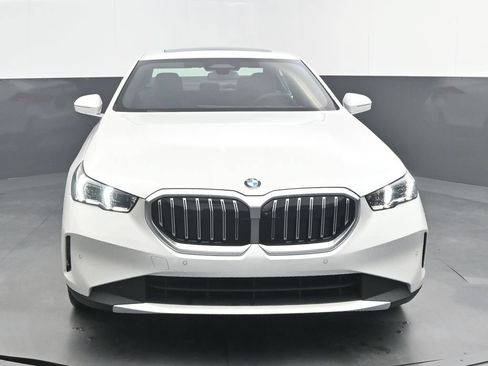 New 2027 BMW 530i RWD image 10