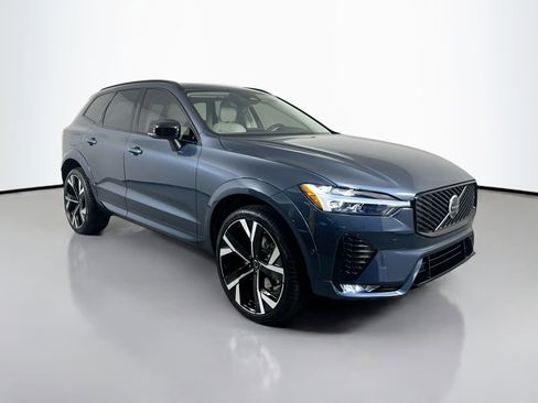 New 2026 Volvo XC60 B5 Ultra w/ Protection Package Premier AWD/4WD image 3