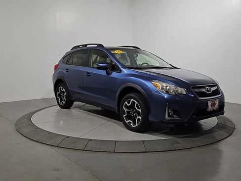 Used 2016 Subaru Crosstrek 2.0i Limited AWD/4WD image 8