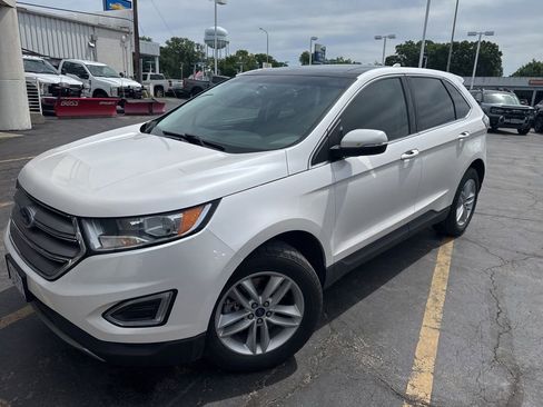 Used 2018 Ford Edge SEL w/ Equipment Group 201A AWD/4WD image 3