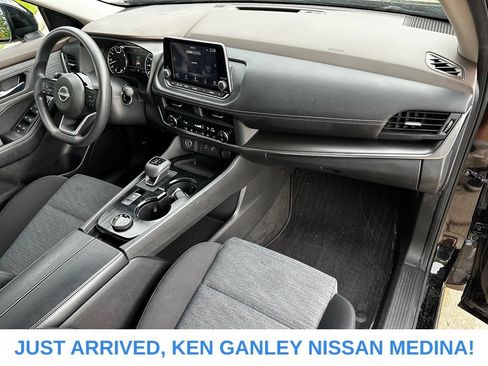 Certified 2023 Nissan Rogue SV AWD/4WD image 20