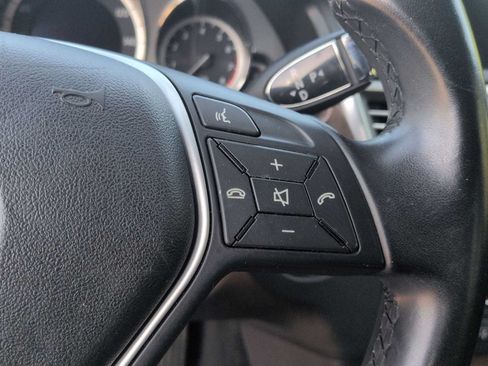 Used 2012 Mercedes-Benz E 350 4MATIC Sedan image 27