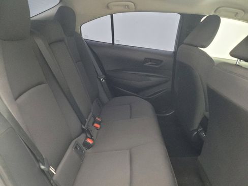Used 2025 Toyota Corolla LE FWD image 19