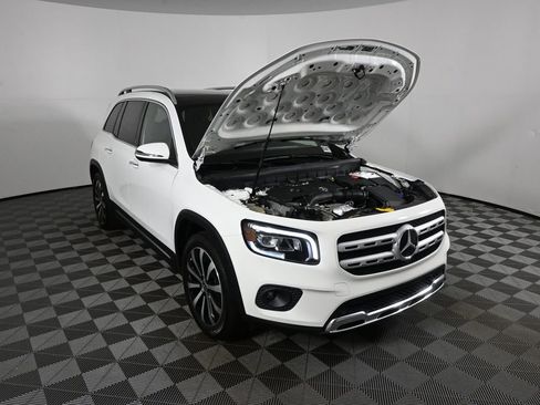 Used 2022 Mercedes-Benz GLB 250 image 30