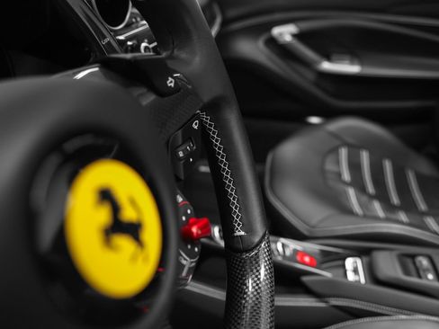 Certified 2022 Ferrari F8 Tributo RWD image 56