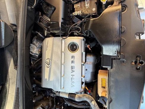 Used 2004 Lexus RX 330 image 35