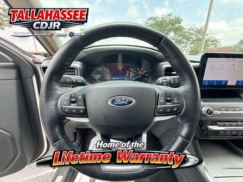 Used 2020 Ford Explorer Limited RWD image 14