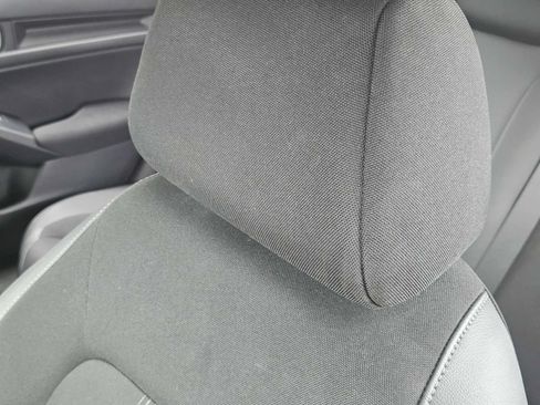Certified 2025 Honda Civic Sport image 17