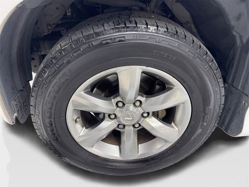 Used 2013 Lexus GX 460 Premium image 97