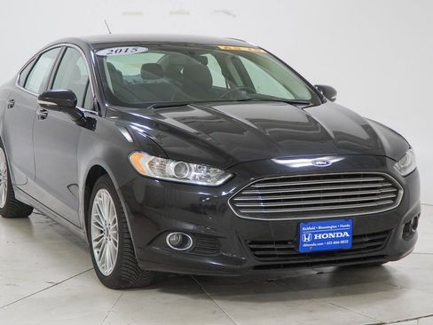 Used 2015 Ford Fusion SE w/ Equipment Group 202A image 13