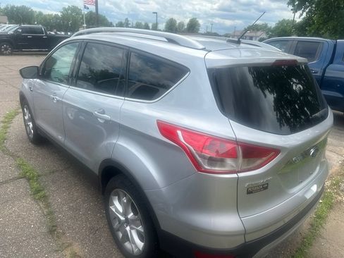 Used 2016 Ford Escape Titanium w/ Equipment Group 301A AWD/4WD image 12