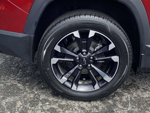 Used 2025 Chevrolet Equinox RS w/ Safety and Technology Package FWD image 7
