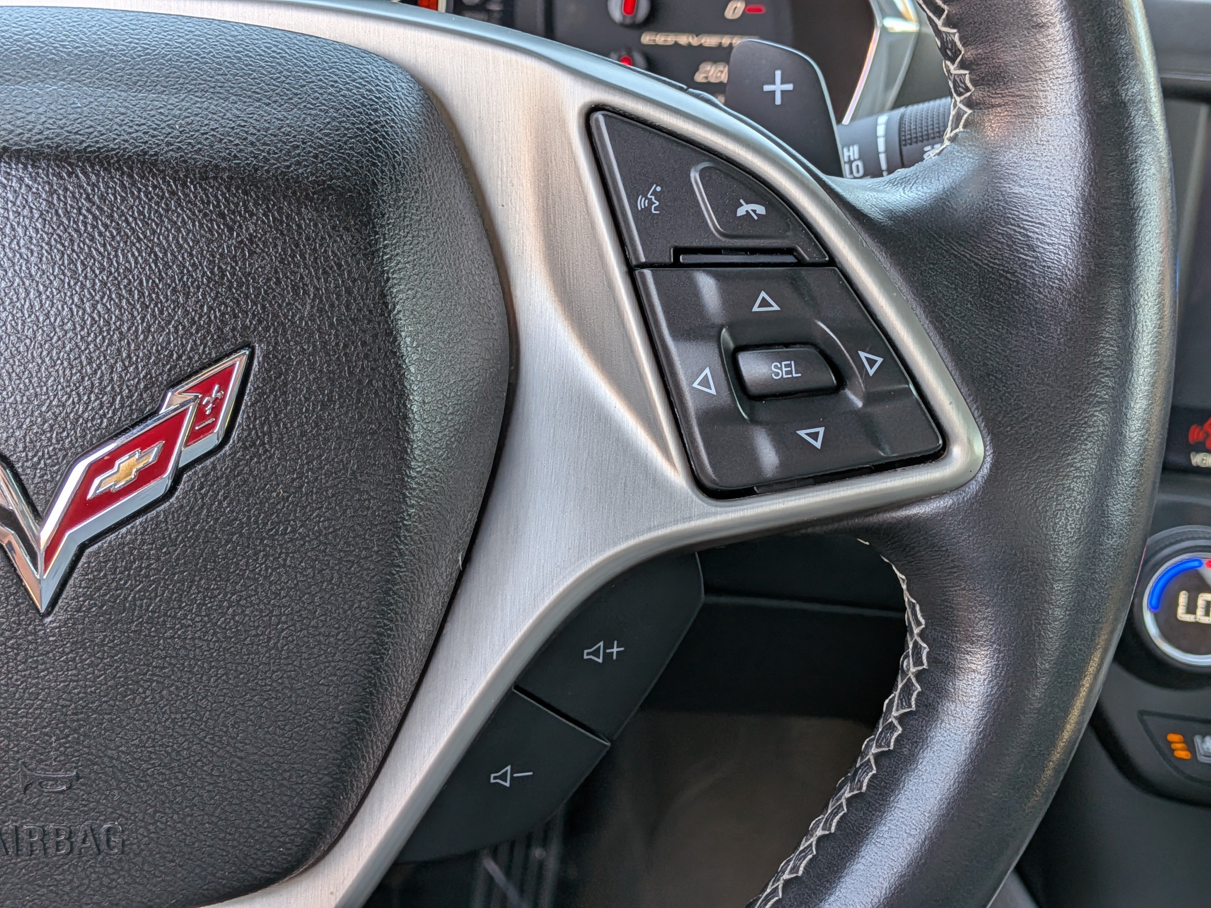 Used 2014 Chevrolet Corvette Stingray Coupe w/ 2LT Preferred Equipment Group RWD image 23