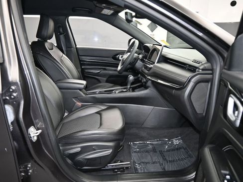 Used 2022 Jeep Compass Altitude image 40