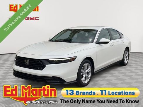Used 2025 Honda Accord LX image 1