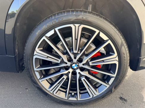 Used 2025 BMW X1 M35i w/ Premium Package image 11