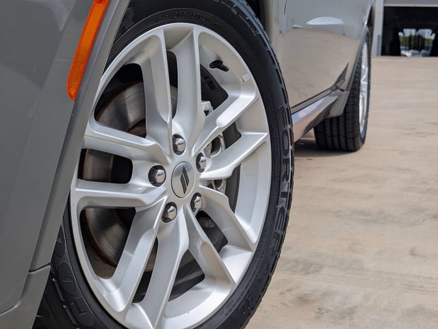 Used 2024 Dodge Durango GT RWD image 2