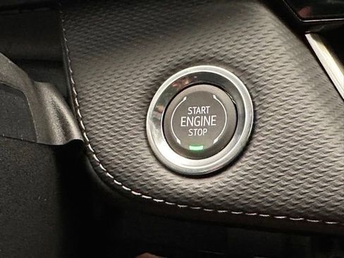 New 2026 Chevrolet Equinox LT FWD image 12