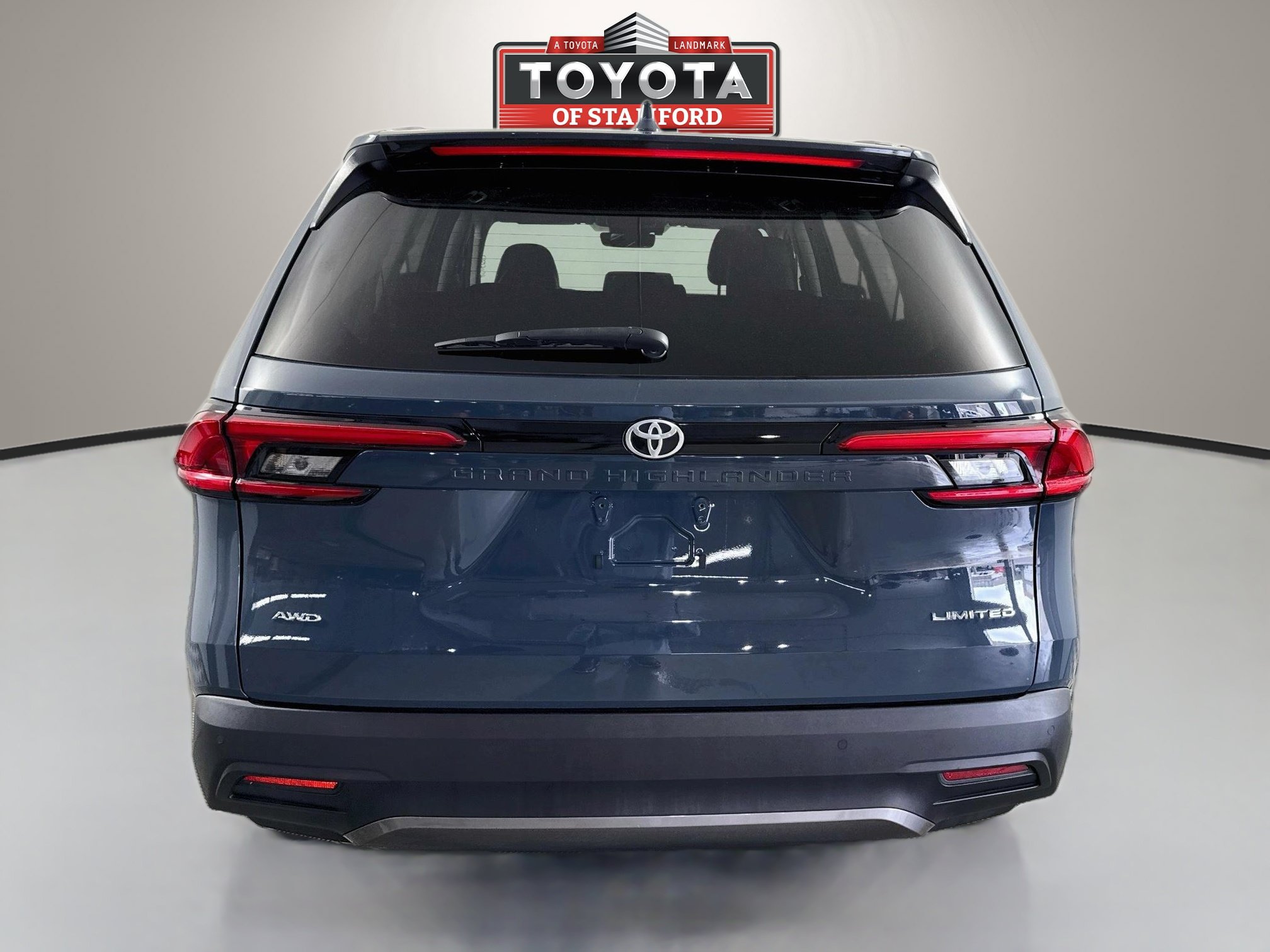 Used 2024 Toyota Grand Highlander AWD image 6