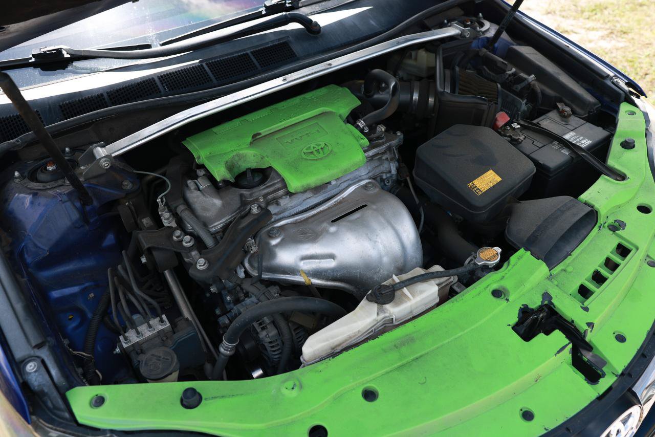 Used 2015 Toyota Camry SE FWD image 44